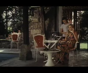 nonna scopa la sua giovane ragazza lesbica