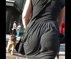 peli pubici compilando in mutandine strette