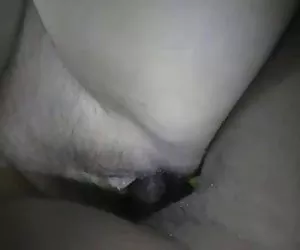 mutandine stretti esposto peli pubici