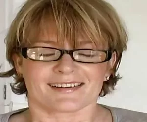 IIM film amatoriali di tedesco dai capelli rossi sperma sul suo viso