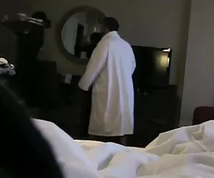 La padrona di casa timida amore