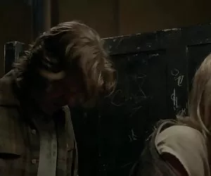 beurette alla chatte en feu open bar!