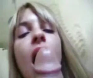 Chia mi vuole cum e cum!