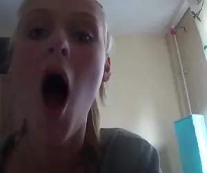 Tera Patrick - un poliziotto con un enorme membro