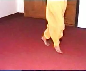 ragazza tedesca amatoriale straniero soffia all'aperto