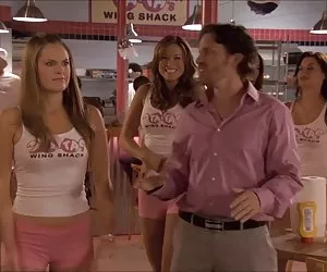 si scopa la cheerleader di heroes busty babes Cosplay