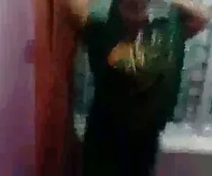 bloccato in chasity per la giornata. pompini per essere buoni