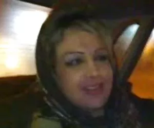 Anna phoenixxx prende 2 facefuls