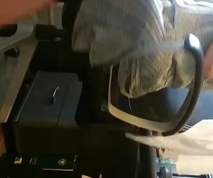 sous le bureau de mon medecin