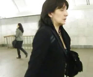 TV izlerken sikisiyorlar gizlivideom com