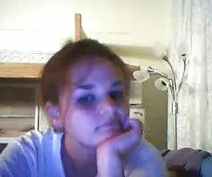 moglie italiana succhia cazzo verso il basso