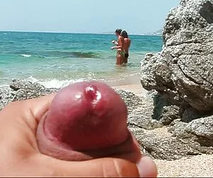 bj spia sulla spiaggia