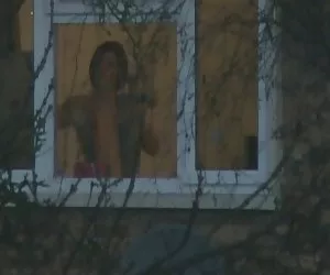 Bunny de la Cruz, interracial