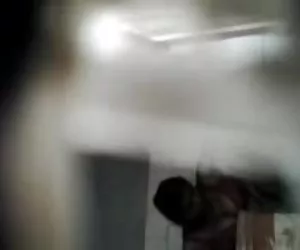 La bionda e la mora di una bacchetta