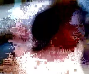 Tony F come una scolaretta