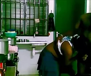 Danny El - piscina di striscia.