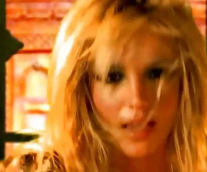 Horny mature nonne nina hartley si masturba