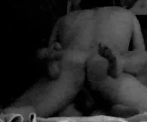 gola profonda di Bridgette monet un ragazzo con la sua biancheria nera su