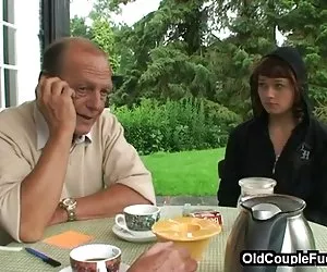 dolce festa pulcini duro scopata e succhia grande gallo