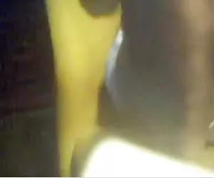 Tutte Curve mediorientale bellezza fa il suo debutto porno