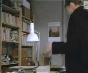 alzati la gonna (senza mutandine)