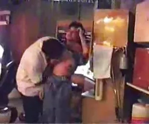 sesso selvaggio pubblico nel parco all'aperto lampeggiante nudo cfnm