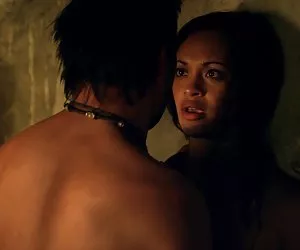 espiando a mi prima en la ducha