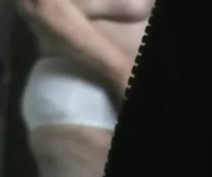 Secretaire francaise milf et amatrice en webcam