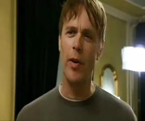 Ammucchiati Sarah Jay!