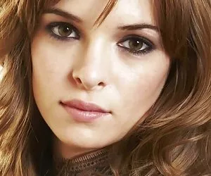 Lysa Thatcher selvagge giocare