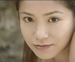 La pornostar beve fino all'ultima goccia Anale sperma in