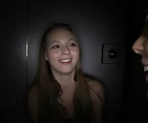 Anna malle sexy puttane-maso al bar