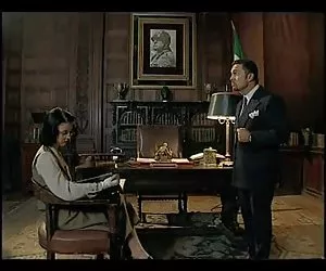 : - troie catturato dalla macchina fotografica in pubblico-: ukmike dei