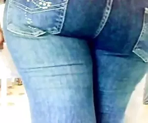 Sandra in sesso a tre