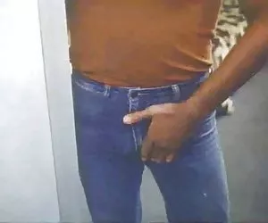 luce pelle matura con grandi tette e una figa pelosa