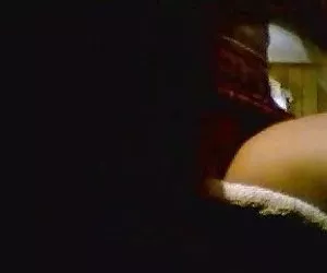 Alice verde porta a casa un gallo nero e ottiene creampied