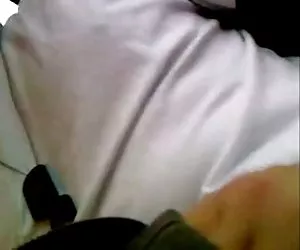 katie cummings a me lascia che ti aiuti con le palle blue