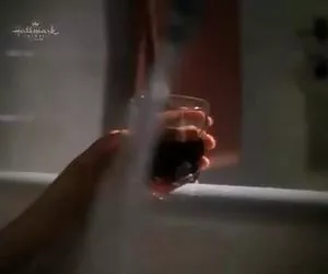 bimbo bionda con grandi tette falsi viene sbattuto