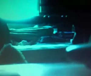 ragazza bagnata cazzo grande con orgasmi orali!