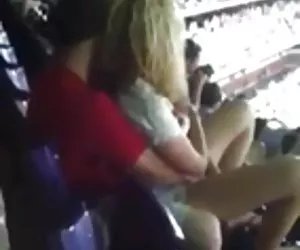 sveltina su una barca per una signora matura reale fatta in casa