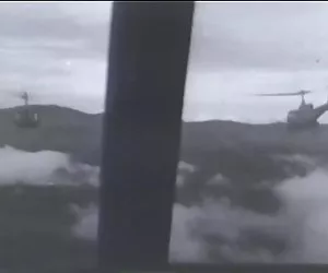 piedi amatoriali shoeplay giovani presso la biblioteca