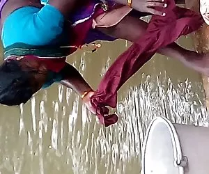 Fidanzata Lily ruvido Anale gangbang