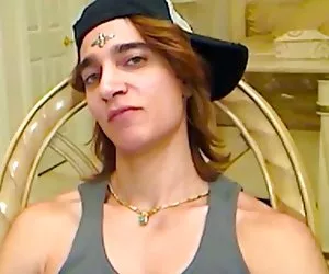 Hot spogliarellista ottiene il ragazzo