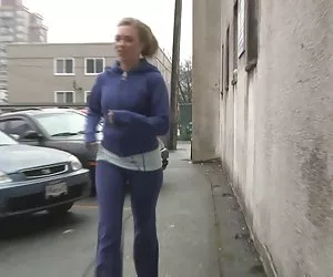 Monica dolce sperma in