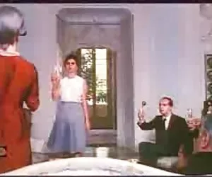 Asia carrera in azione