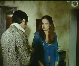 Il puma lo svedese juicy il dito cazzo