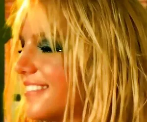 69 leccare due succulenti