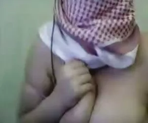 cornea big tit milf scopa il ragazzo della piscina