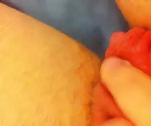 film nubile - sperma in profondità nel suo stretto figa