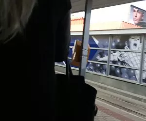 Troia pompino reale nel suo primo pompino porno pt2